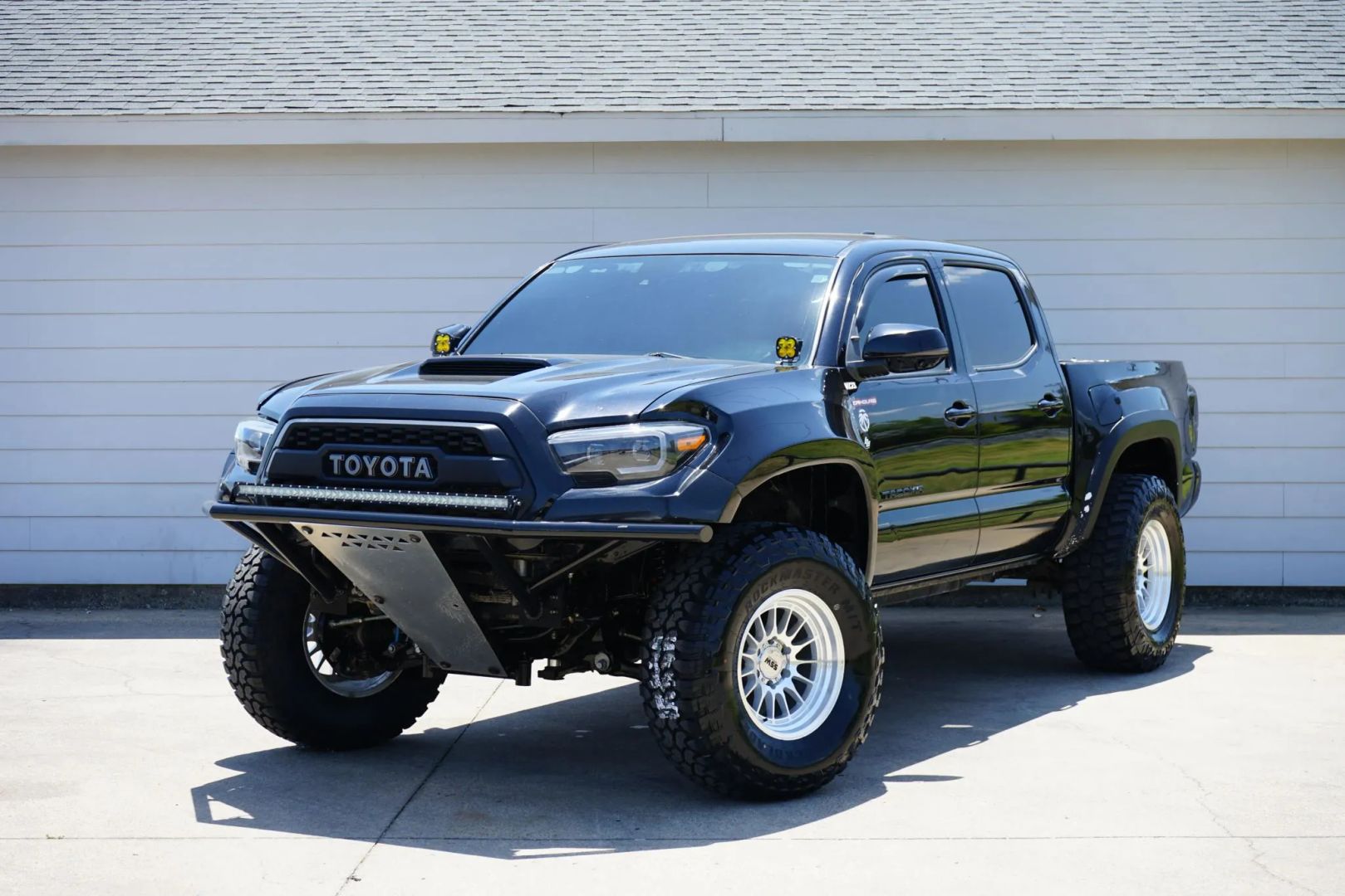 Actual 2020 Toyota Tacoma TRD Sport inventory vehicle